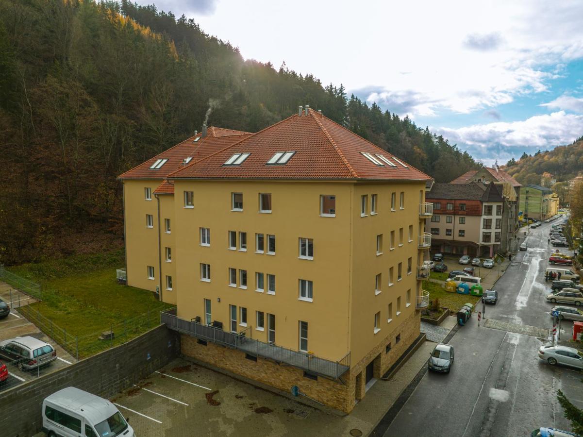 Forest Apartment With Sauna Jáchymov Buitenkant foto